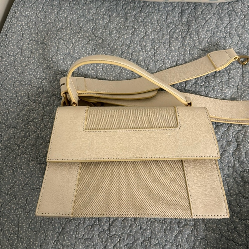 Neely & Chloe white handbag